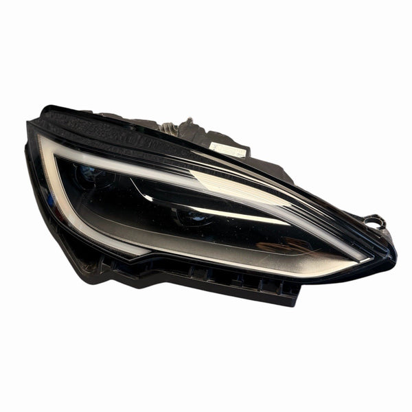 2021-2023 Tesla Model S Plaid Right Passenger Headlight OEM 1563714-95-C