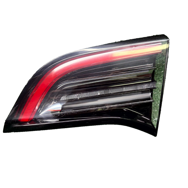 17 - 23 TESLA MODEL 3 Y REAR RIGHT TAIL LIGHT TAILLIGHT LAMP OEM, 1502089-00-B