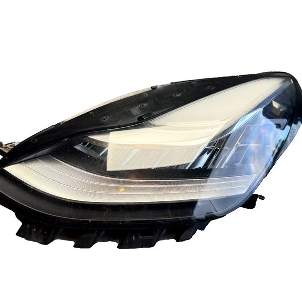 2017-2023 TESLA MODEL 3 FRONT LEFT SIDE HEADLIGHT ASSEMBLY OEM, 1077371-00-K