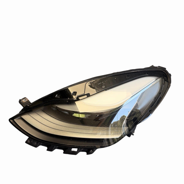 2021-2023 TESLA MODEL 3 Y LEFT HEADLIGHT PROJECTOR MATRIX 2ND GEN 1514952-00-C