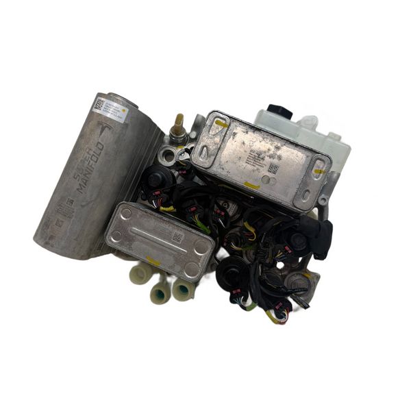2017-2023 TESLA MODEL 3 Y SUPERMANIFOLD COOLANT PUMP RESERVOIR 1547595-00-F