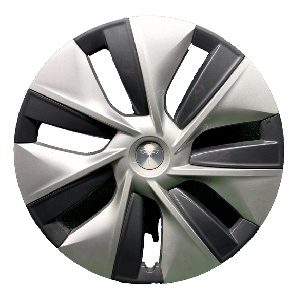 20-24 TESLA MODEL Y 19