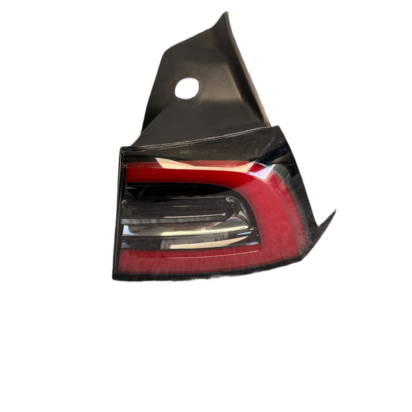2017-2023 Tesla Model 3 Y LED Tail Lamp Outer Rear Right Passenger Side 1077398