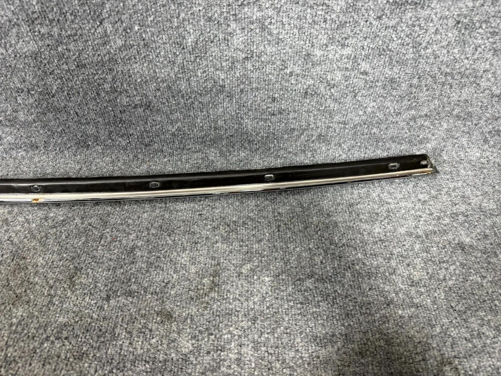 2016-2020 Tesla Model X Rear Upper Right Door Weatherstrip Seal OEM 1032249-00-J