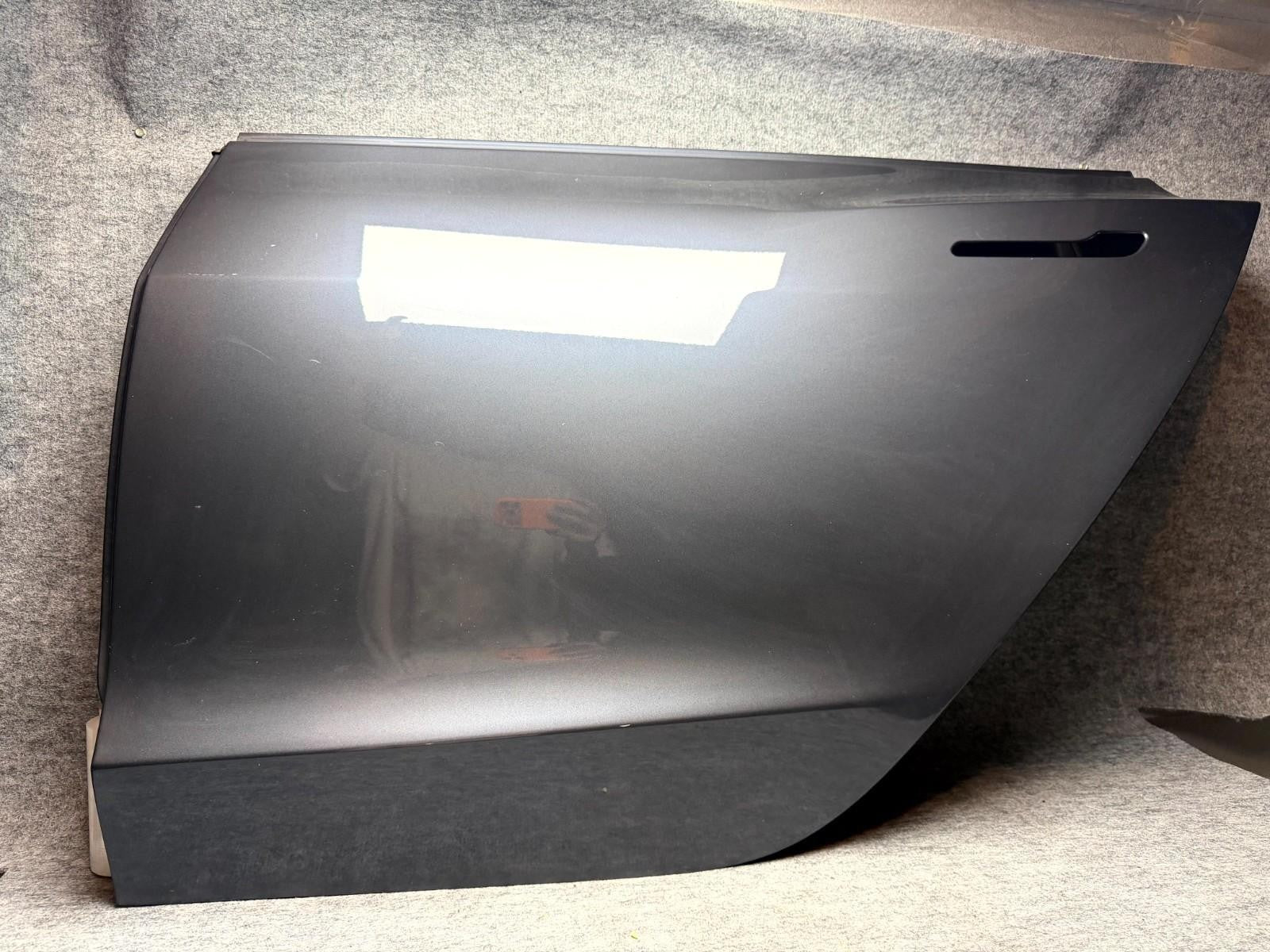 ♦️2017 - 2023 TESLA MODEL 3 REAR LEFT SIDE DOOR PANEL TRIM OEM, 1081441-E0-C