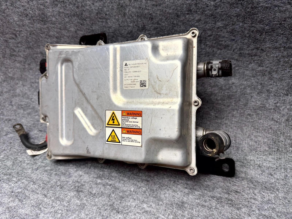 ♦️2012-2020 TESLA MODEL S DC CONVERTER HIGH VOLTAGE MODULE OEM, 1028665-00-D