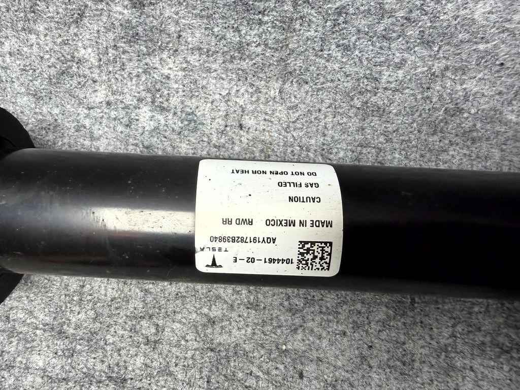 ♦️17-23 TESLA MODEL 3 REAR LEFT OR RIGHT SHOCK STRUT ABSORBER OEM, 1044461-02-E