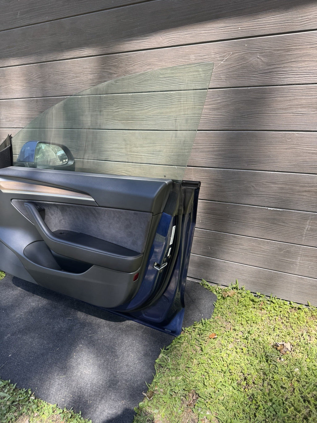 2018-2023 Tesla Model 3 Front Passenger Side Door Shell Panel Right Blue PPSB