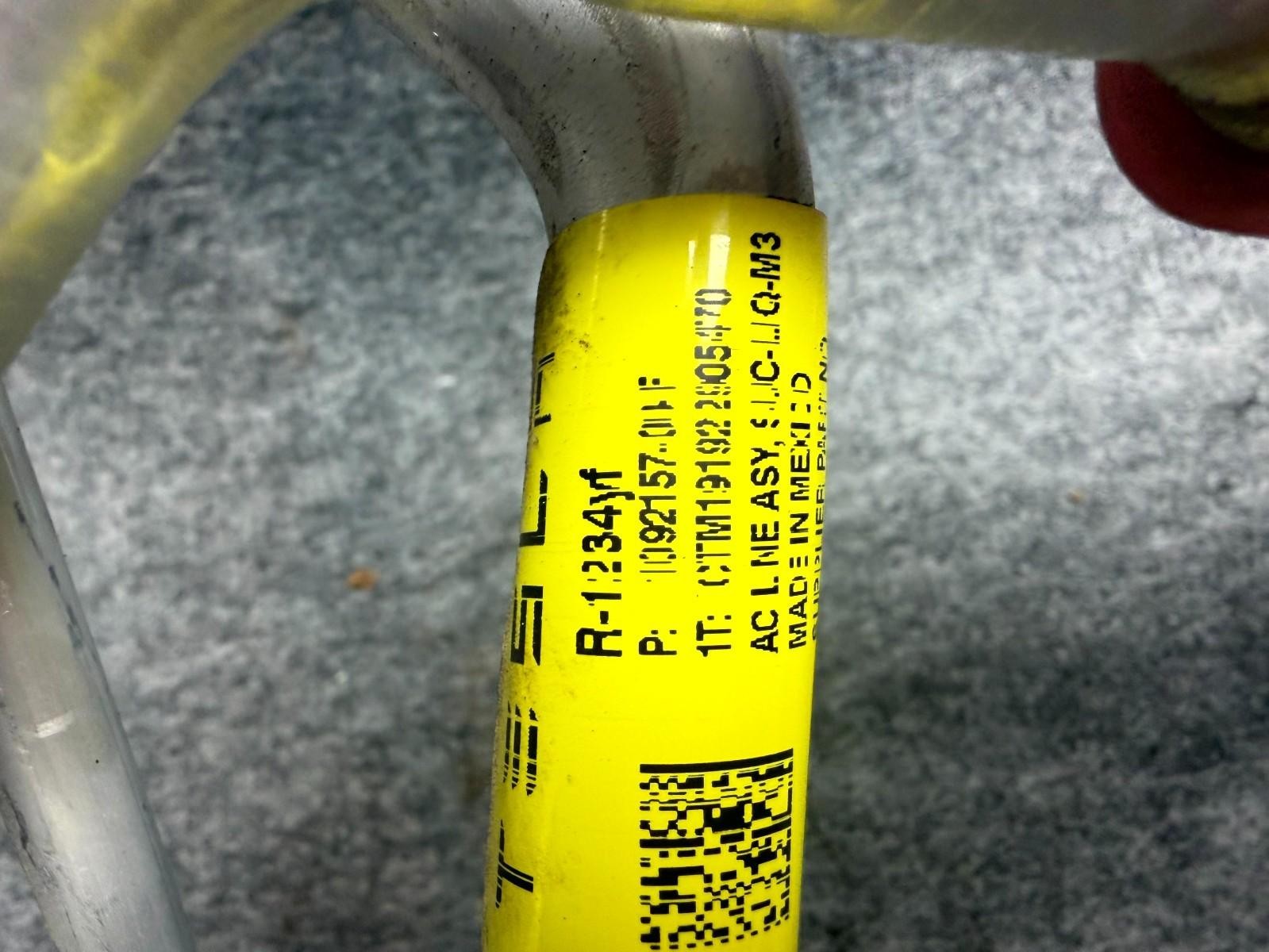 ♦️17 - 23 TESLA MODEL 3 A/C CONDITIONER SUCTION HOSE PIPE LINE OEM, 1092157-00-F