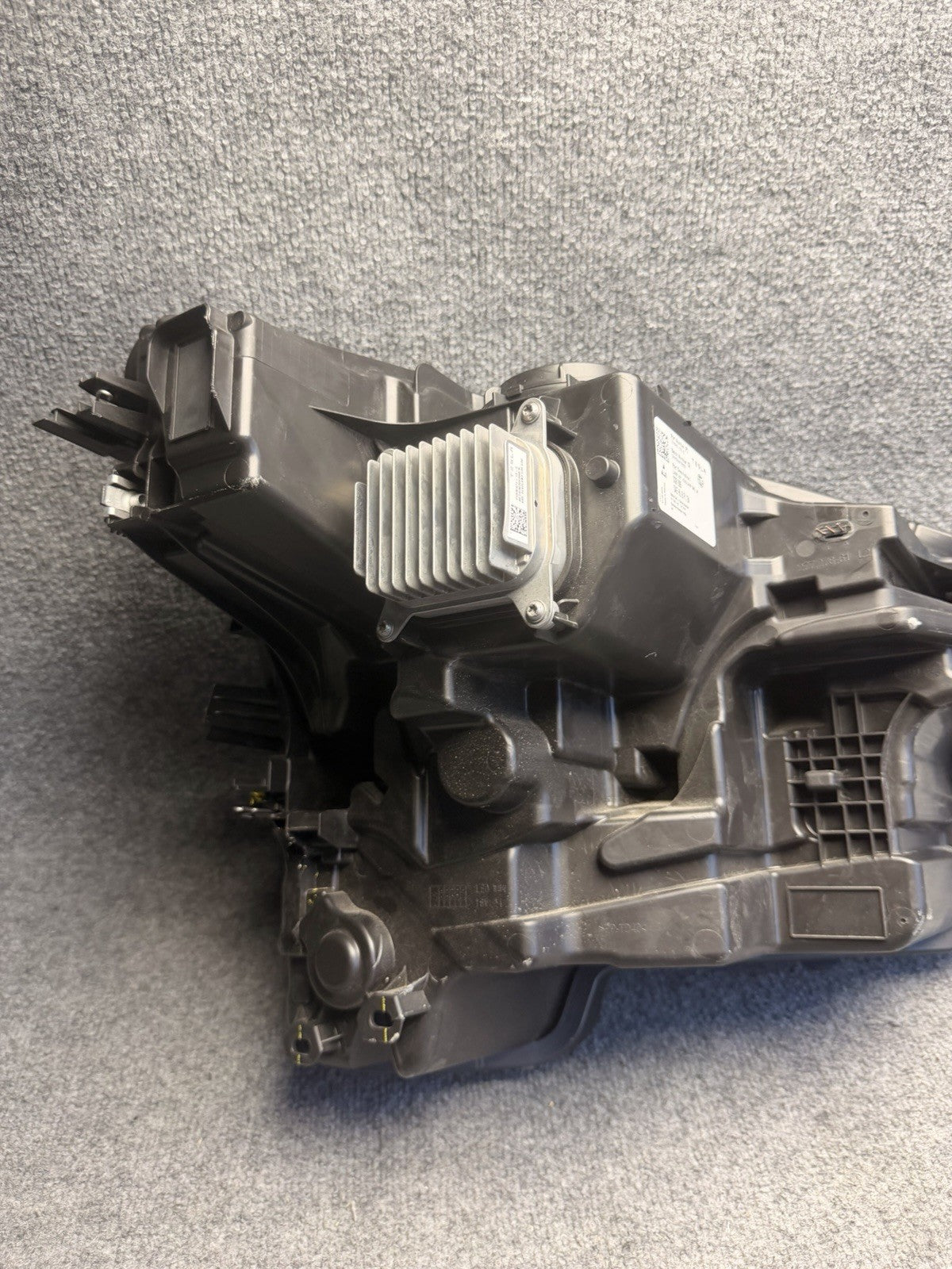 2025 2026 Tesla Model Y Juniper Left Driver Side LED Headlight OEM 1918347-00-E
