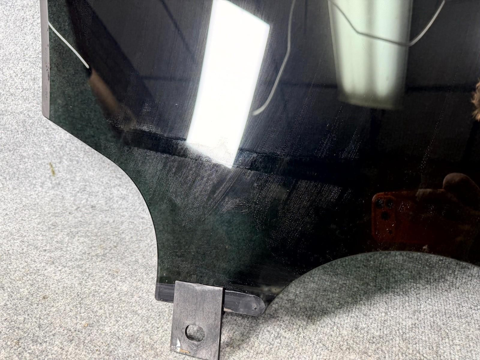 2016-2020 Tesla Model X Rear Right Door Window Glass OEM, 43R-004553