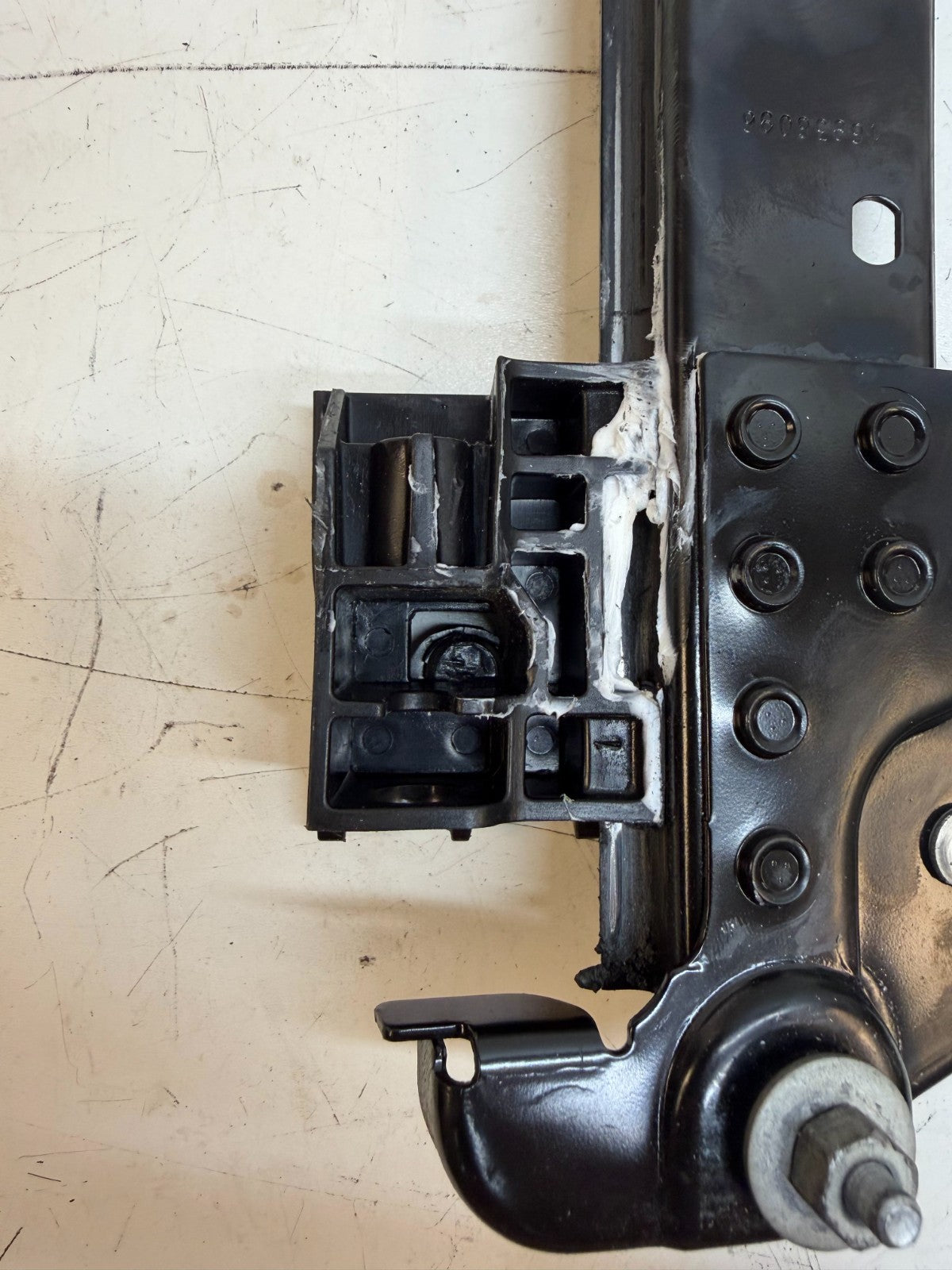 2012-2020 Tesla Model S Front Left Door Window Regulator & Motor 6006551-99-K