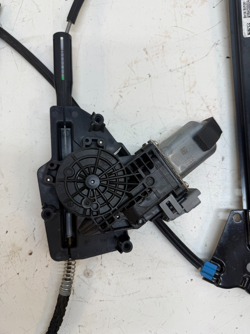 12-20 Tesla Model S Rear Passenger Side Door Window Regulator Motor 6006377-00-G
