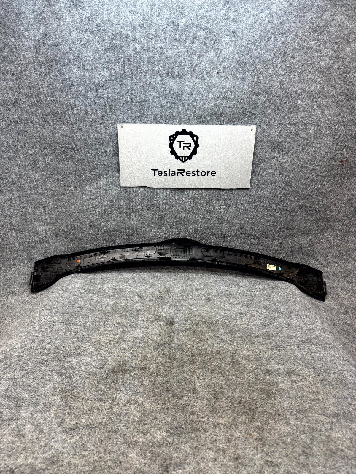 2017-2023 TESLA MODEL 3 DASH INSTRUMENT PANEL GRILLE UPPER TRIM OEM,1083390-00-I