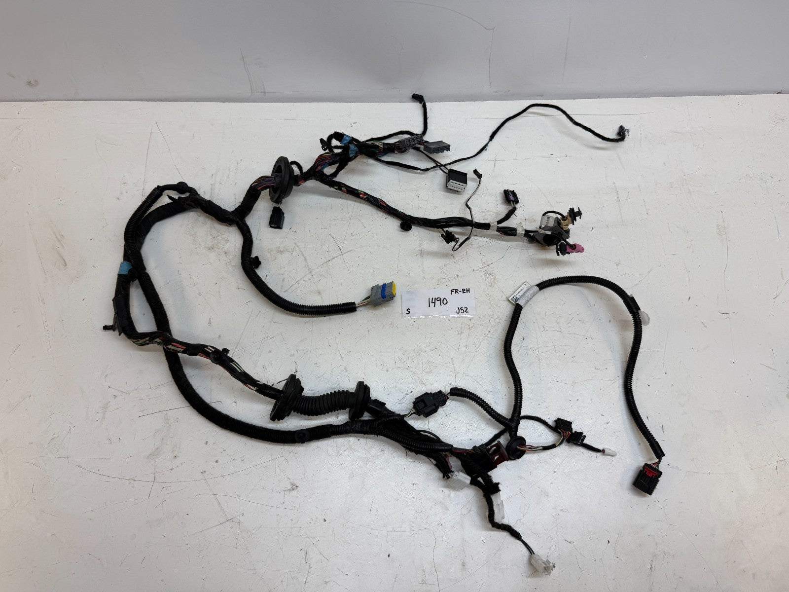 2016-2020 Tesla Model S Front Right Side Door Wire Wiring Harness 1069106-00-B