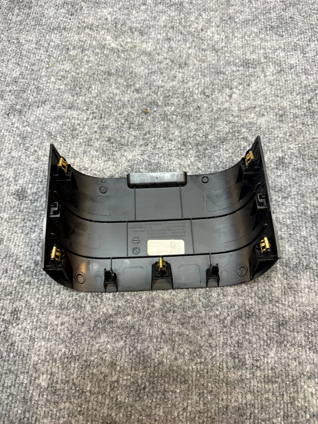 2020-2024 TESLA MODEL Y LOWER REAR CENTER CONSOLE PANEL ASSEMBLY OEM, 110849400B