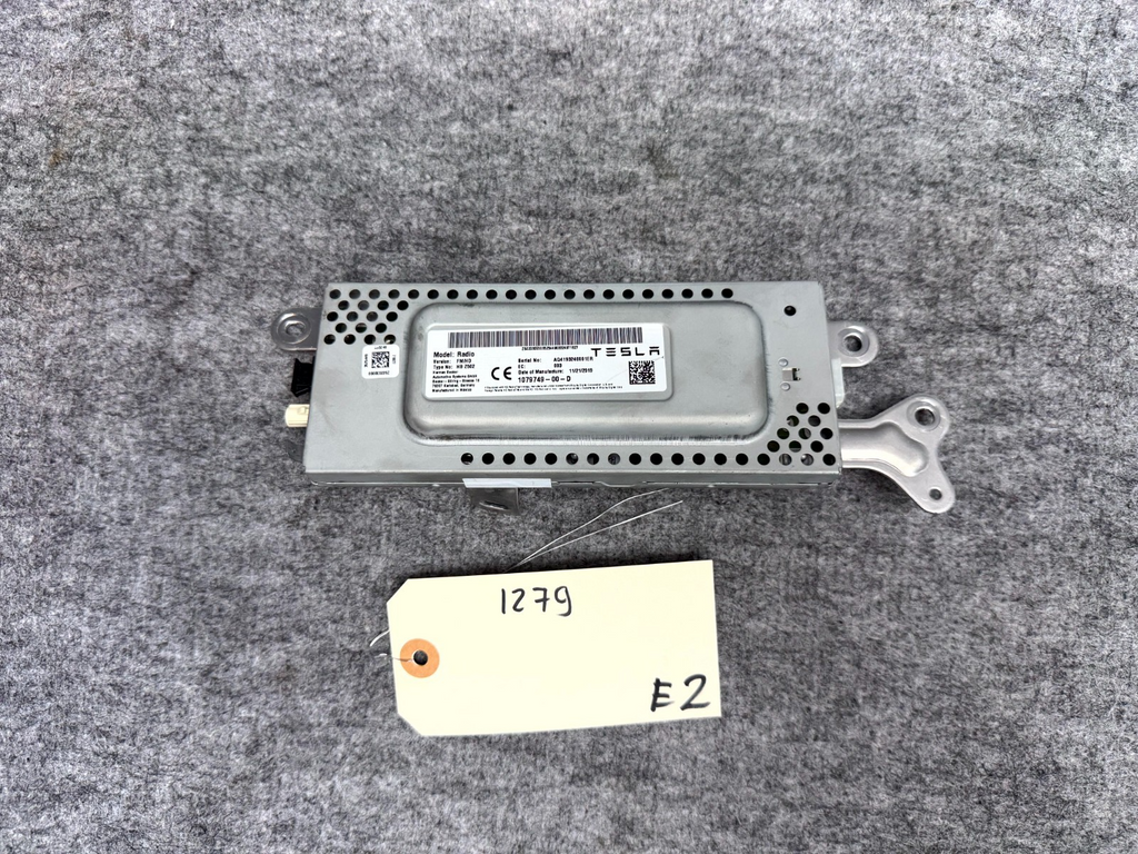 ♦️2017 - 2023 TESLA MODEL 3 RADIO RECEIVER CONTROL MODULE UNIT OEM, 1079749-00-D