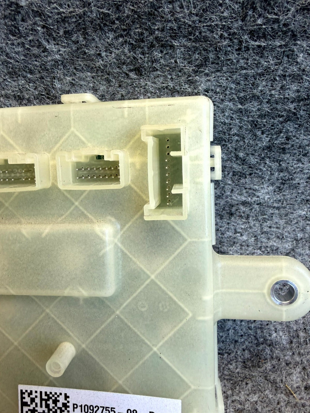 ♦️2017 – 2023 TESLA MODEL 3 CHARGING PORT CONTROL MODULE UNIT OEM, 1092755-98-D