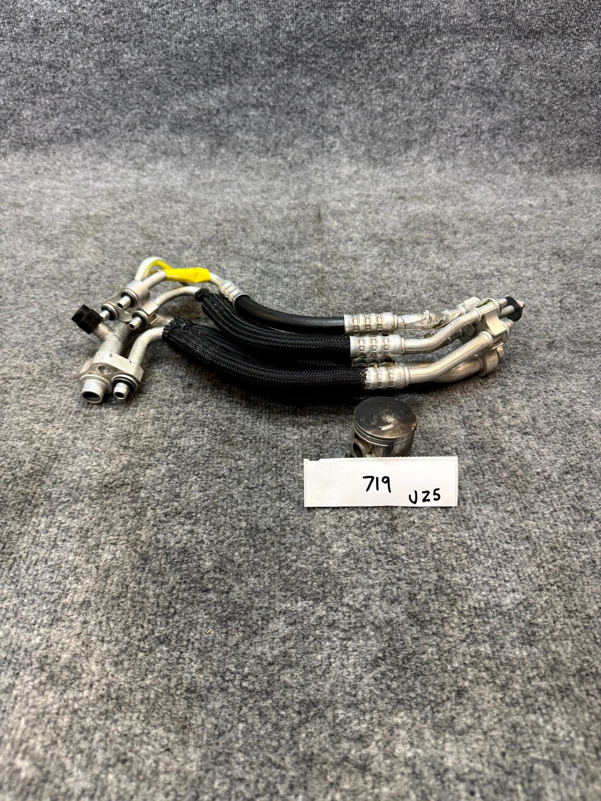 2017 - 2023 TESLA MODEL 3 LINE MANIFOLD TO HVAC HOSE ASSEMBLY OEM, 1555055-00-D