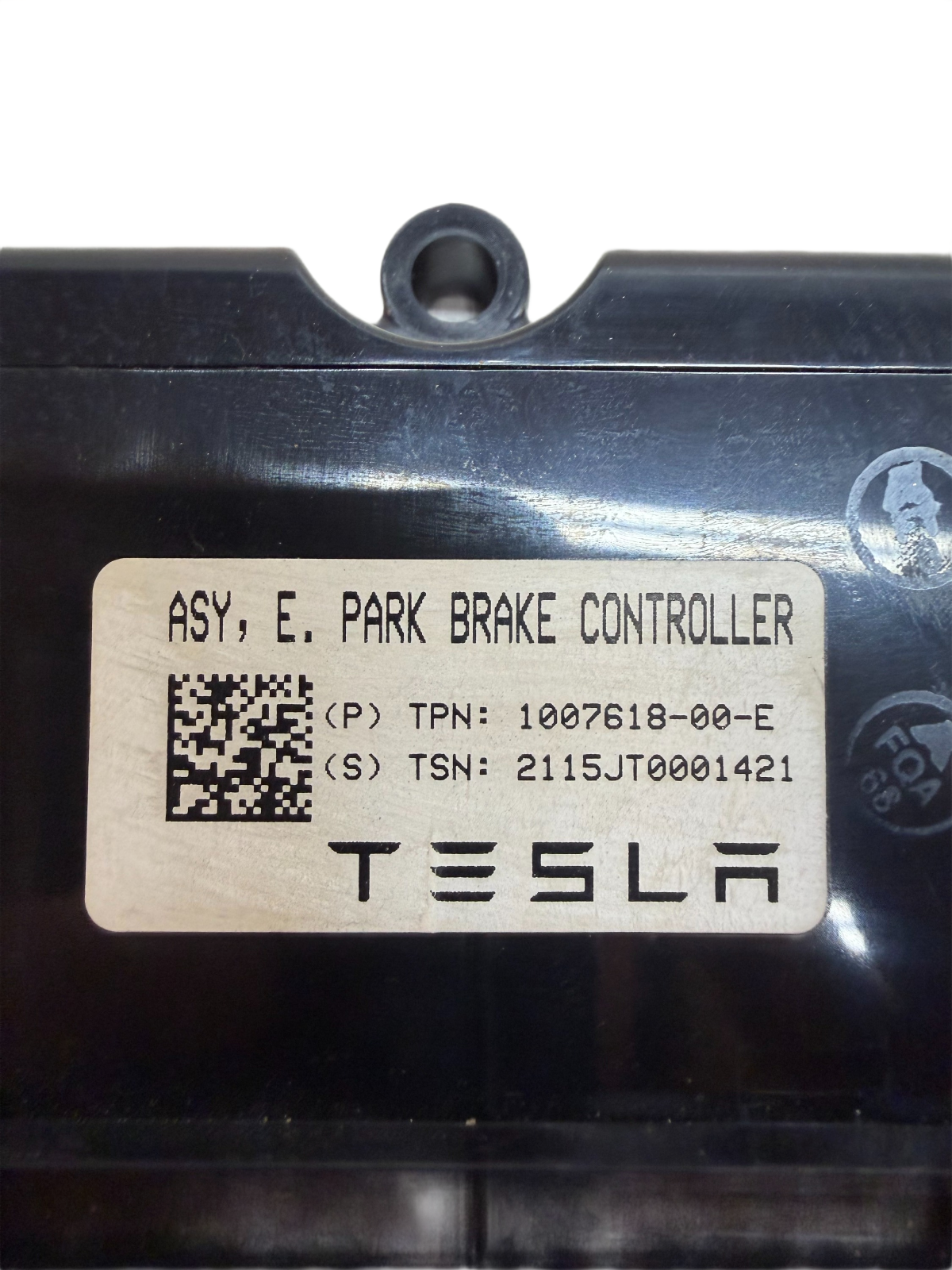 2012-2020 Tesla Model X Electronic Parking Brake Module 1007618-00-E