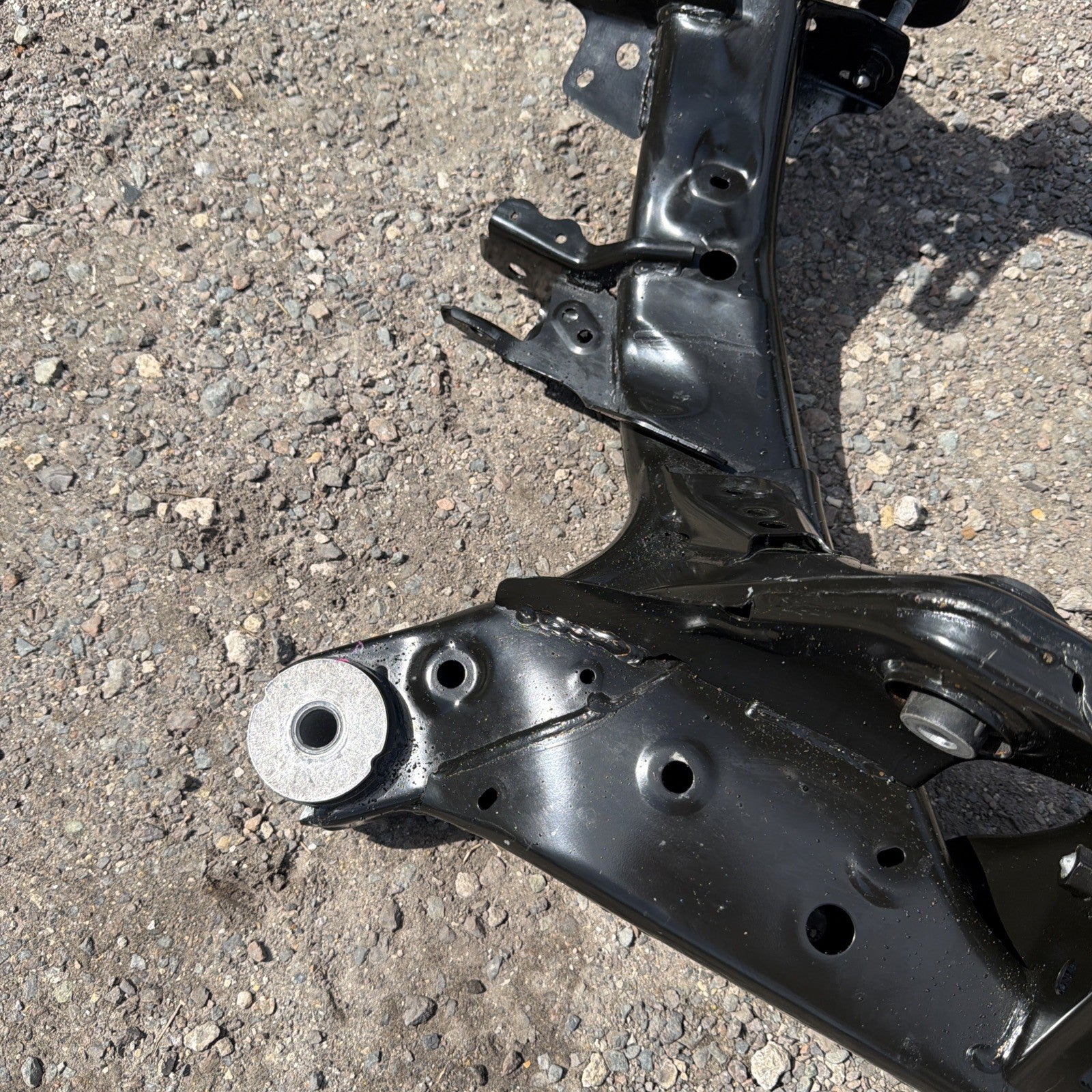 17-24 Tesla Model 3-Y Rear Suspension Subframe Cradle Crossmember 1044580-00-D