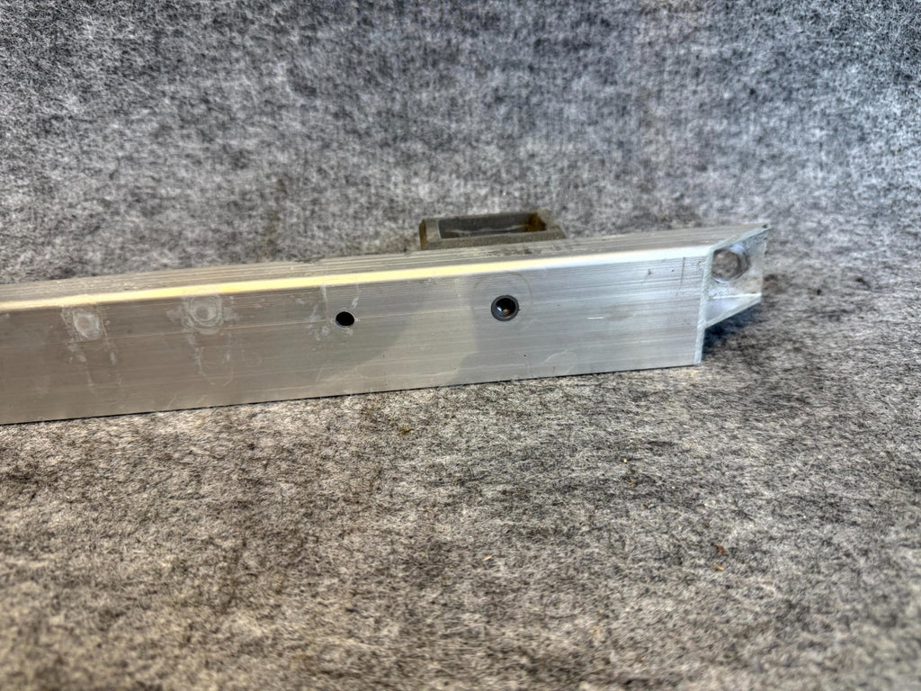 ♦️17-23 TESLA MODEL 3 FRONT TRUNK REINFORCEMENT BRACKET SUPPORT OEM, 110477700A