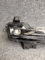 2020-2025 TESLA MODEL 3-Y FOG LIGHT RIGHT 3 PIN 1507931-00-C OEM