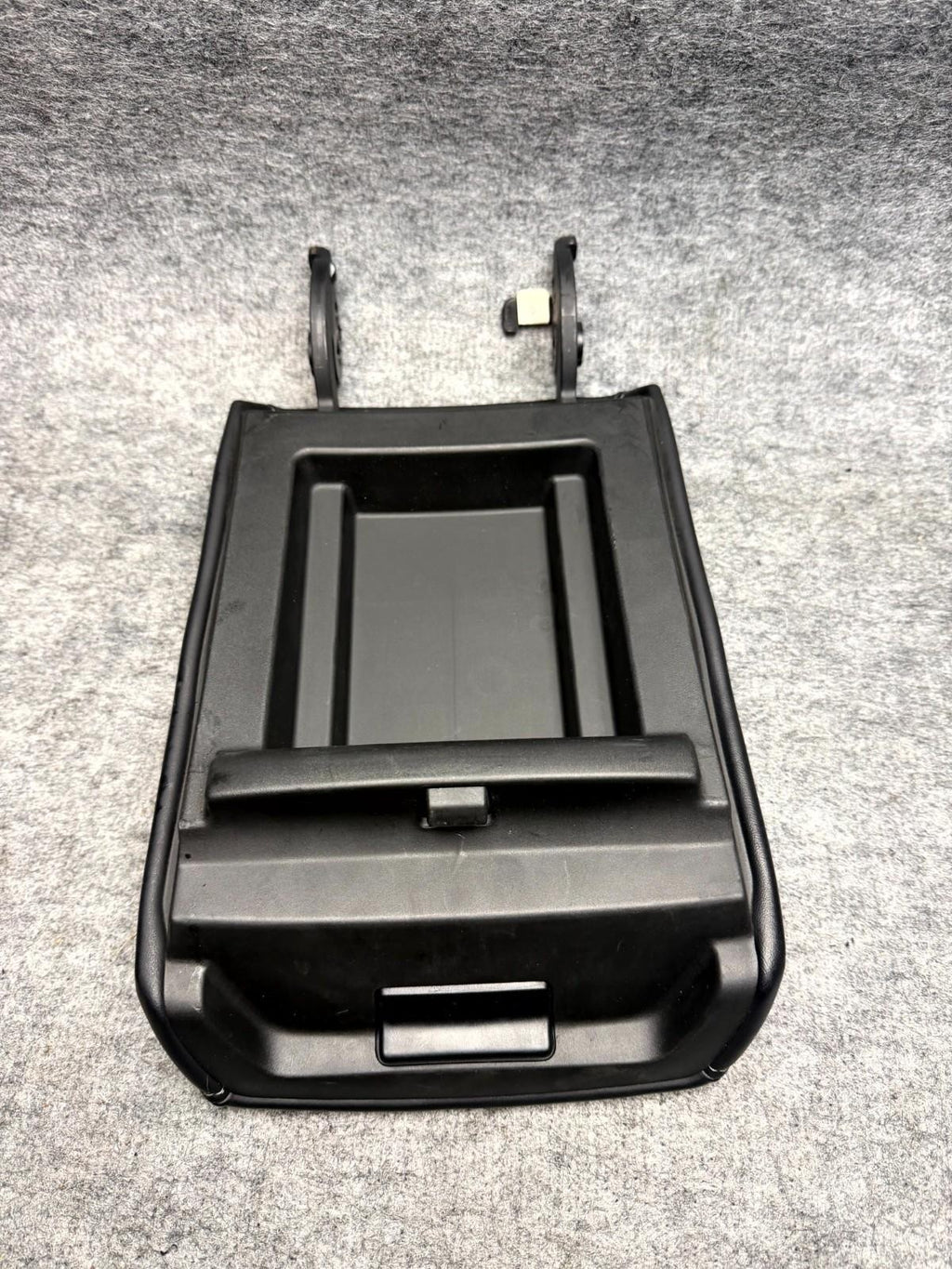 ♦️2017 - 2023 TESLA MODEL 3 CENTER CONSOLE ARMREST ARM REST LID OEM