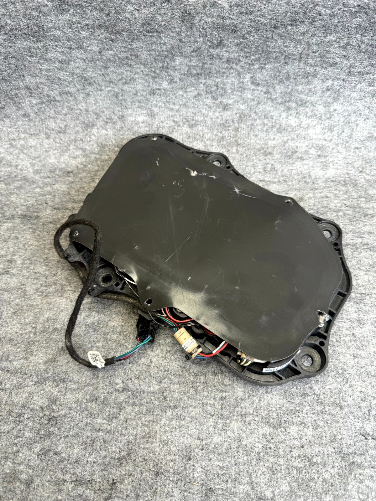 ♦️12-16 TESLA MODEL S FRONT LEFT SIDE EXTERIOR DOOR HANDLE OEM,  1082981-00-C