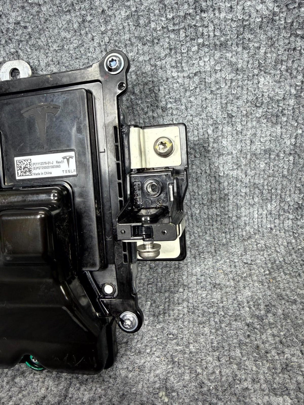 2016-2020 Tesla Model X Driver Assist Autopilot E-Fuse Control OEM, 1112379-01-J