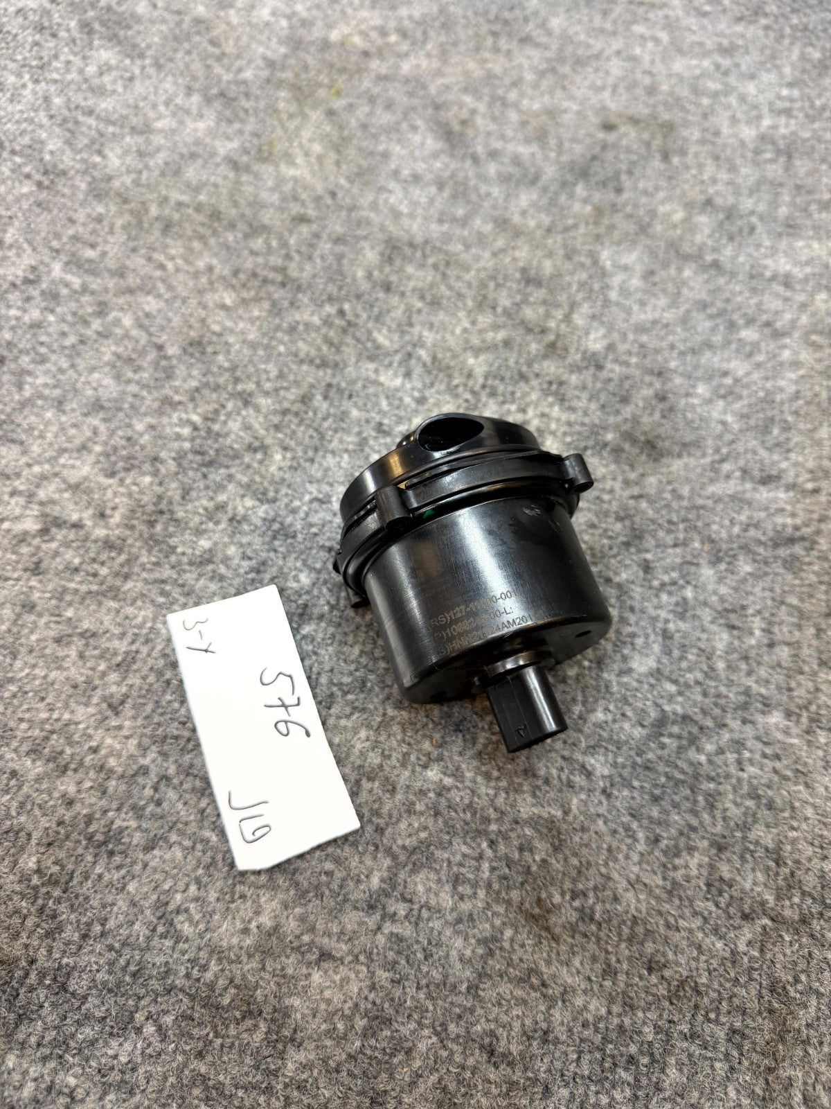 2017–2023 TESLA MODEL Y/3 AUXILIRY WATER PUMP OEM, 127-11000-001