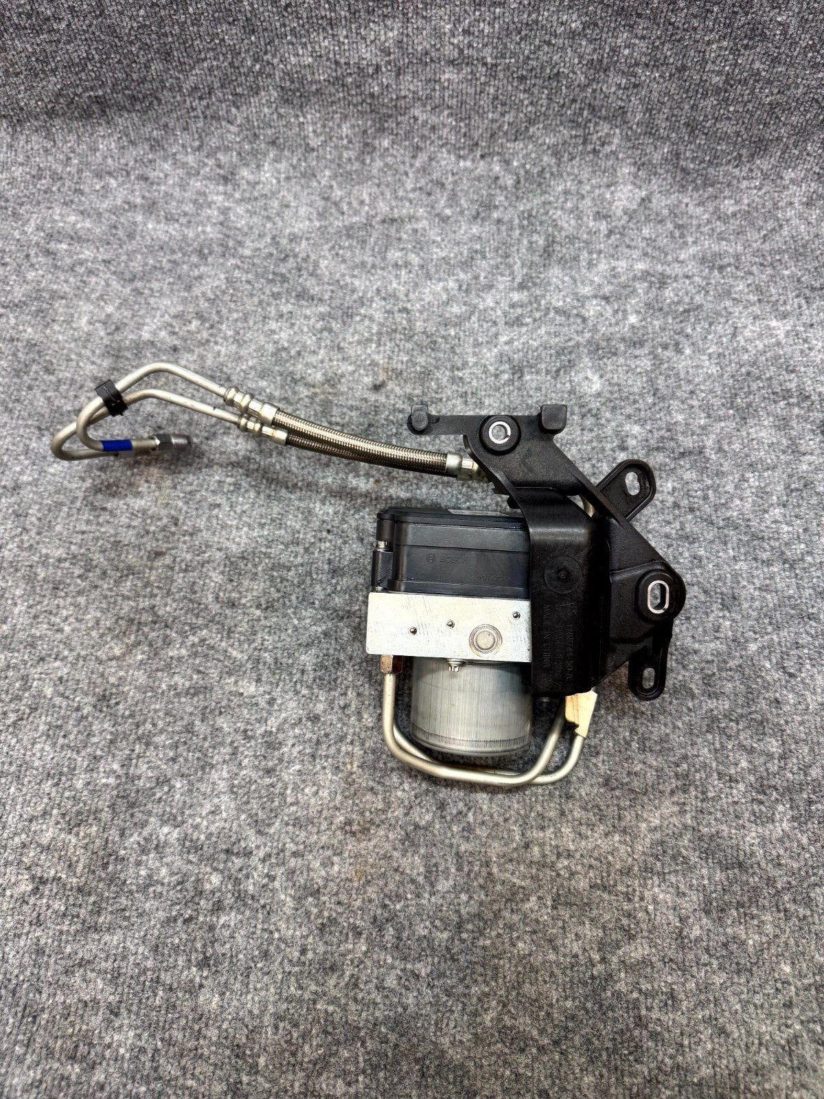 2017 - 2023 TESLA MODEL 3 ANTI LOCK BRAKE PUMP MODULE ABS OEM, 1103541-00-A