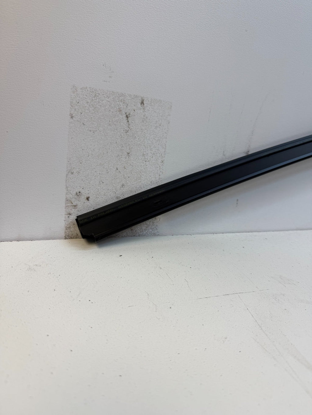 2020-2023 Tesla Model Y Left Driver Upper Bright Molding Trim 1495730-00-A