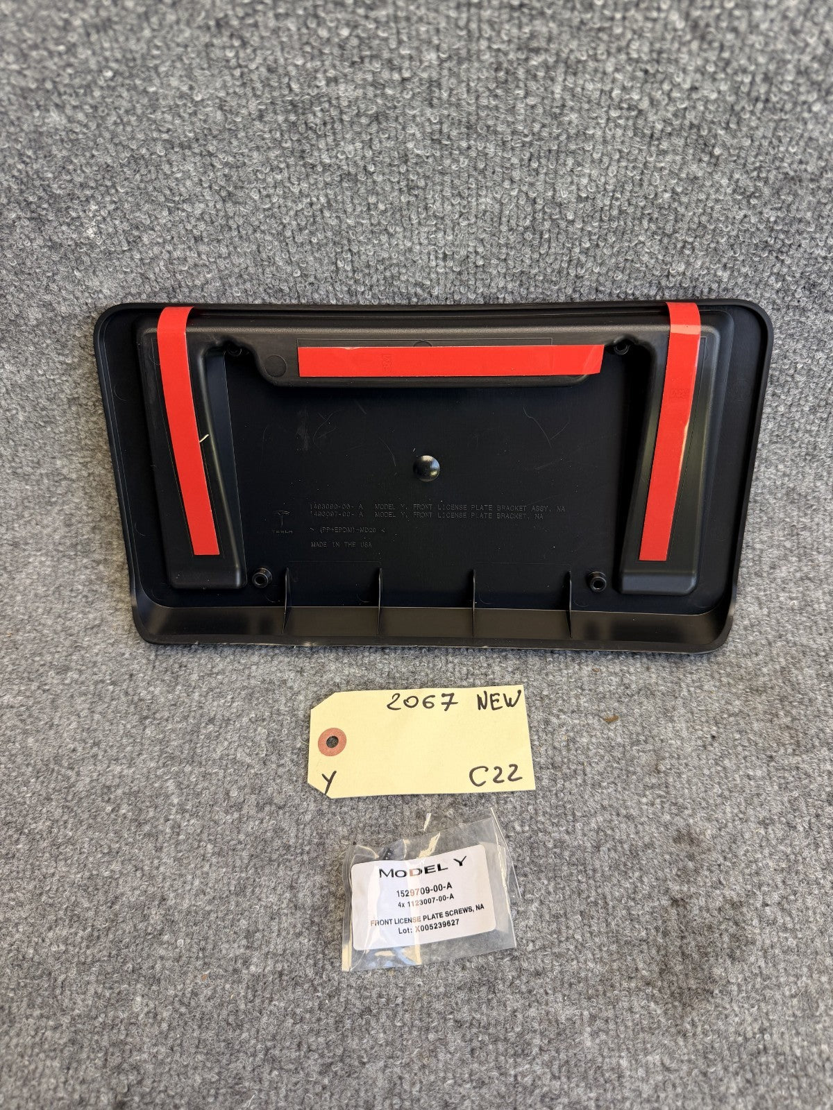 2020 - 2024 TESLA MODEL Y FRONT LICENSE PLATE MOUNT BRACKET OEM, 1529709-00-A