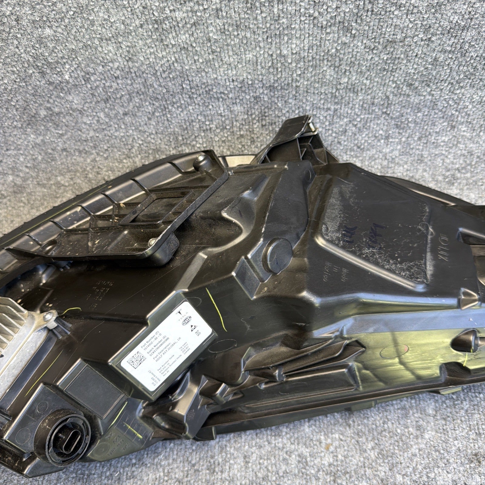 21-23 Tesla Model 3 Y Left Side Headlight Matrix OEM 1514952-00-D