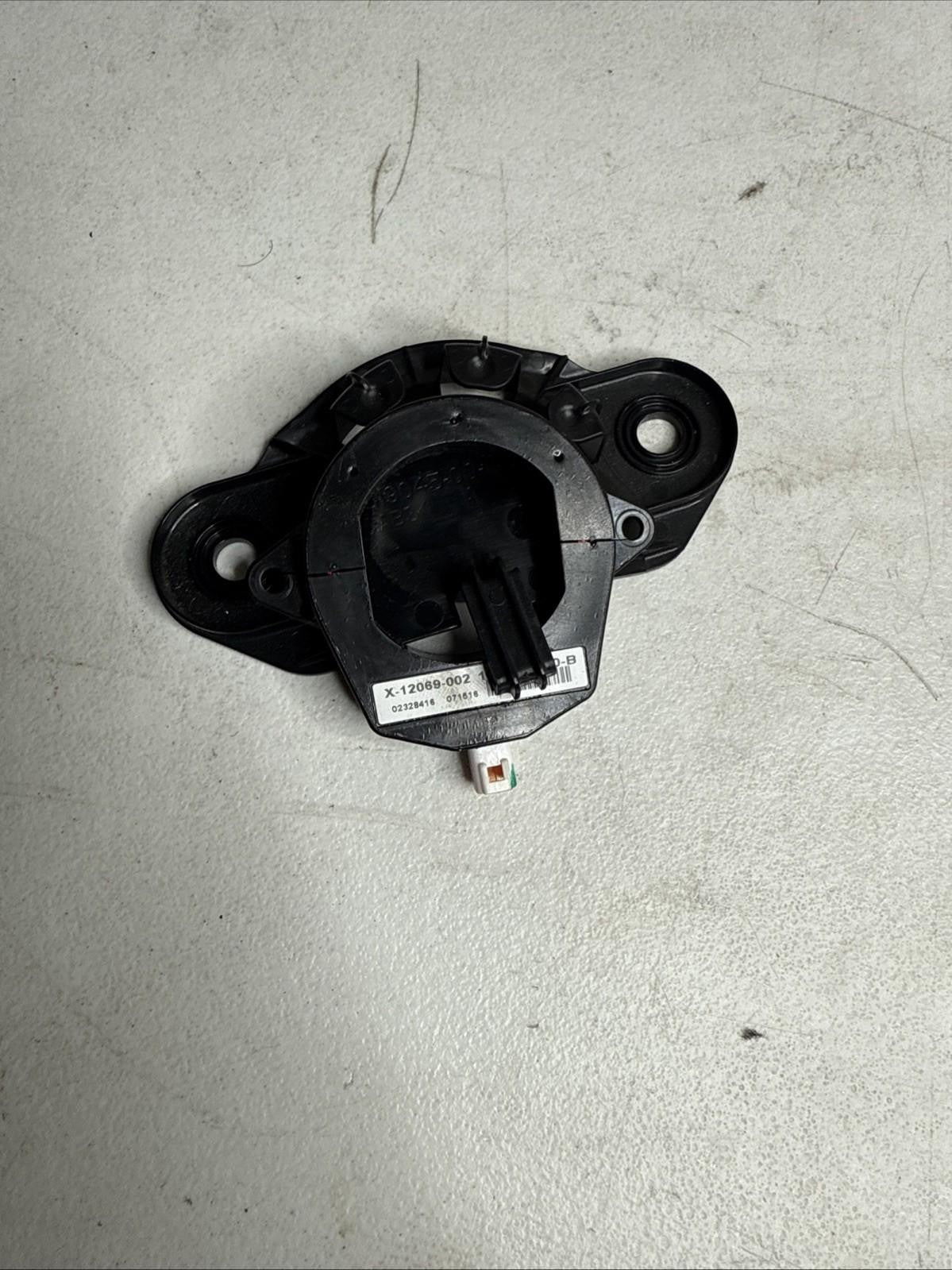 ♦️12-20 TESLA MODEL S KEYLESS ENTRY ANTENNA RECEIVER MODULE OEM, 1005627-00-B