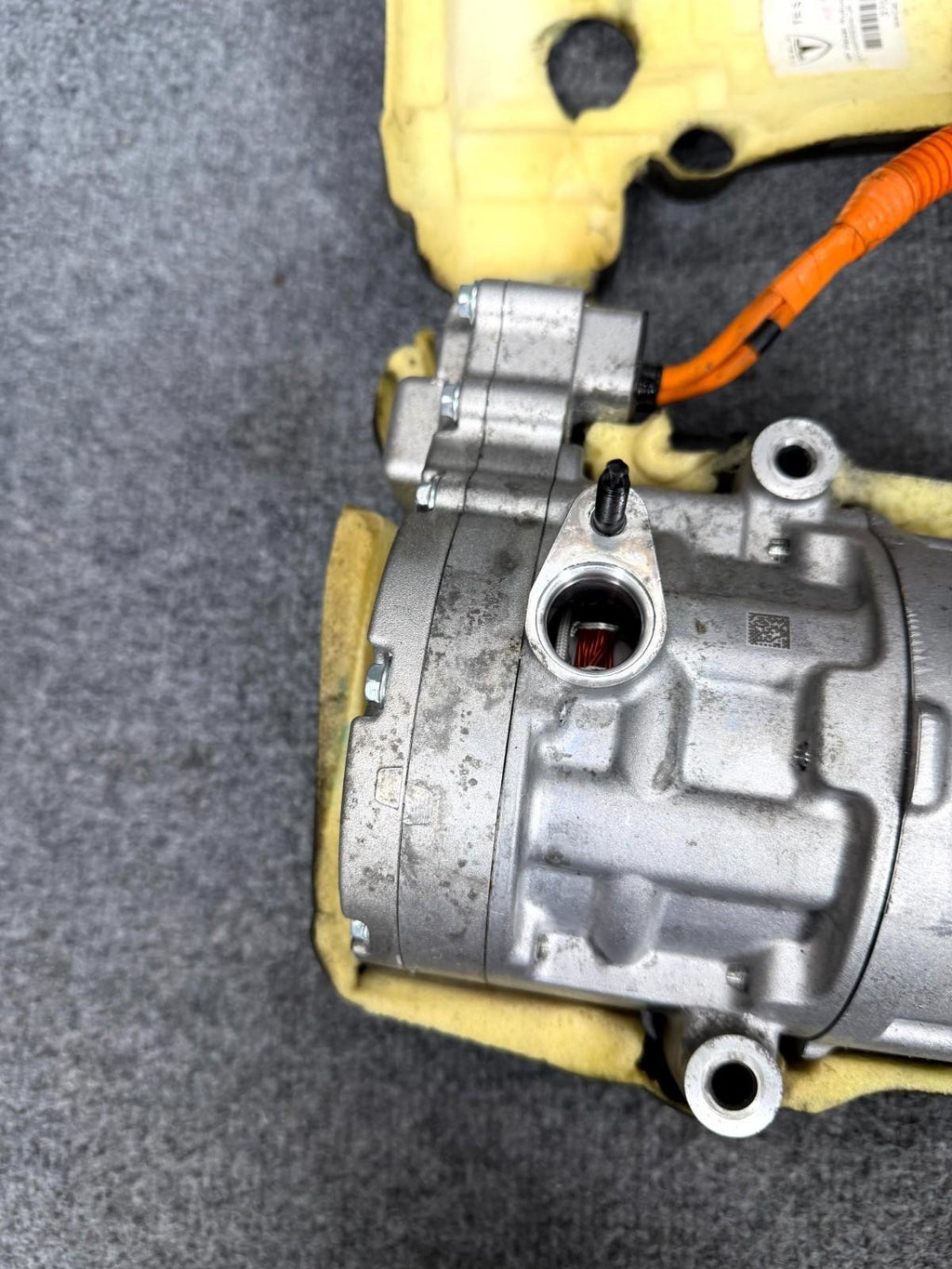 2016-2020 Tesla Model X S Air Conditioner Compressor Pump OEM, 1063369-00-H
