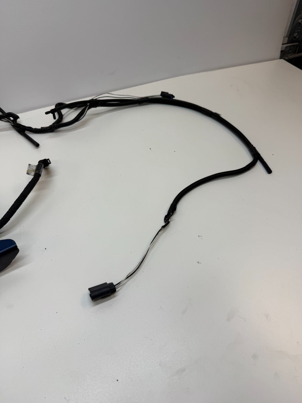 2012-20 Tesla Model S Front Hood Windshield Heated Washer Nozzle W/ Hinge