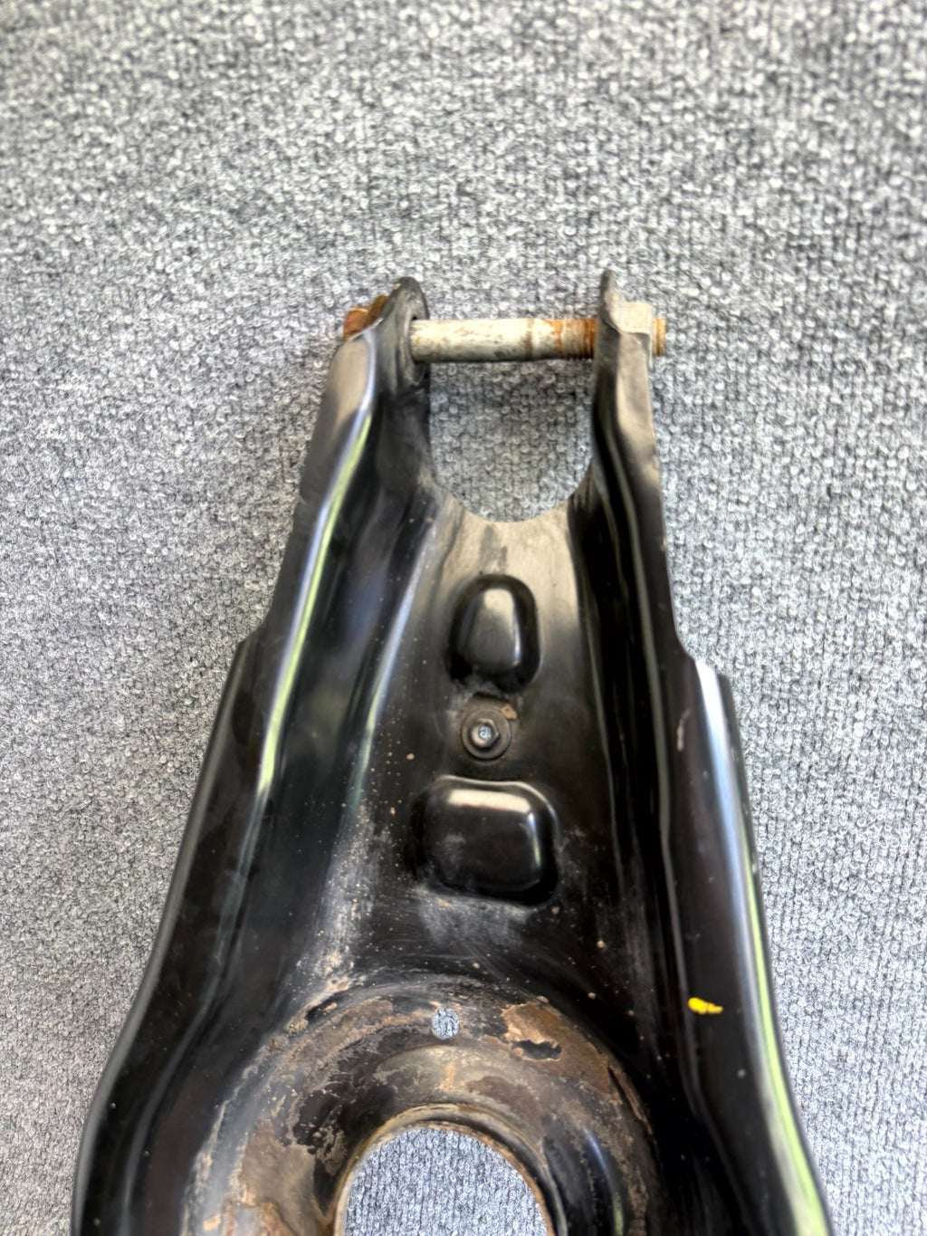2017 - 2023 TESLA MODEL 3 REAR LEFT / RIGHT LOWER CONTROL ARM OEM, 1044451-00-F