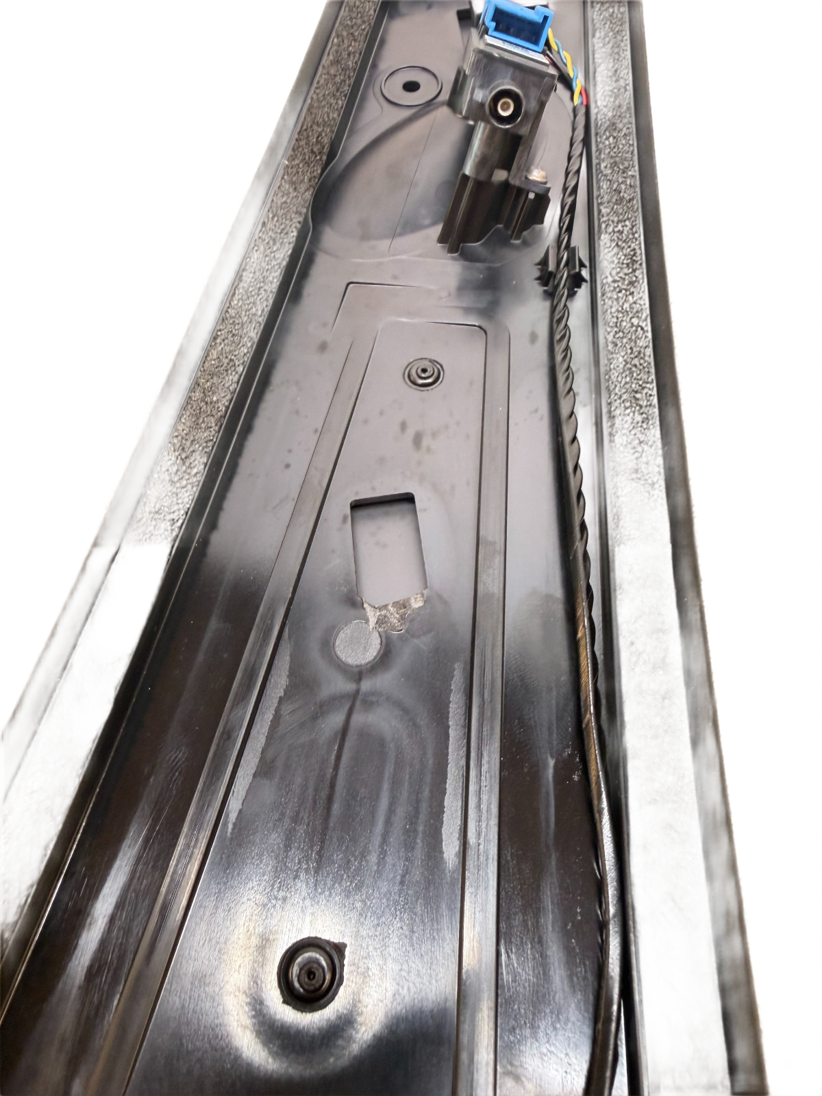17-23 Model 3 Right B-Pillar Applique Glass Trim Molding w/ Camera 1100441-00-E