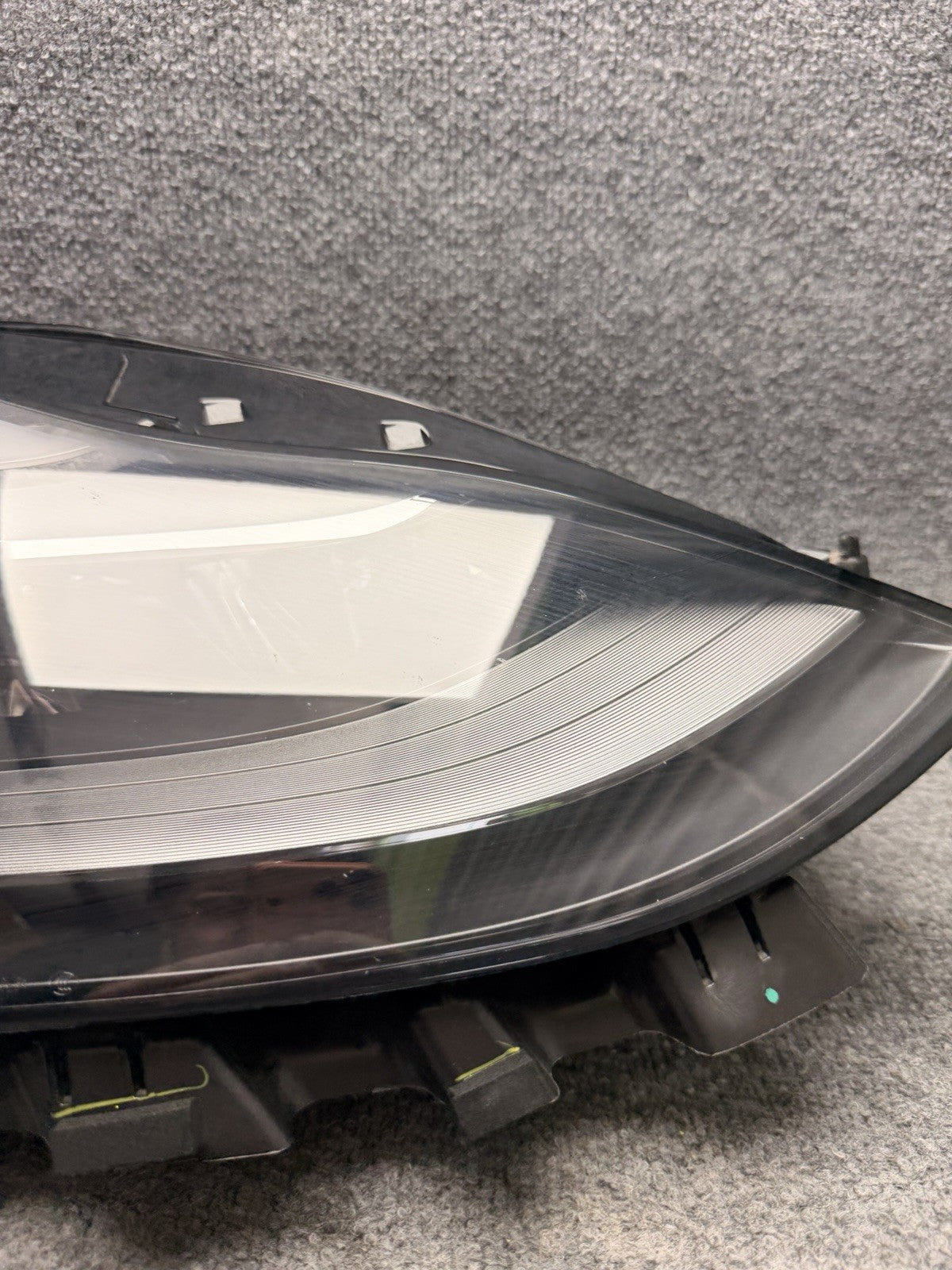 2021-2023 TESLA MODEL 3-Y FRONT RIGHT HEADLIGHT LED LIGHT LAMP OEM 1514953-00-C
