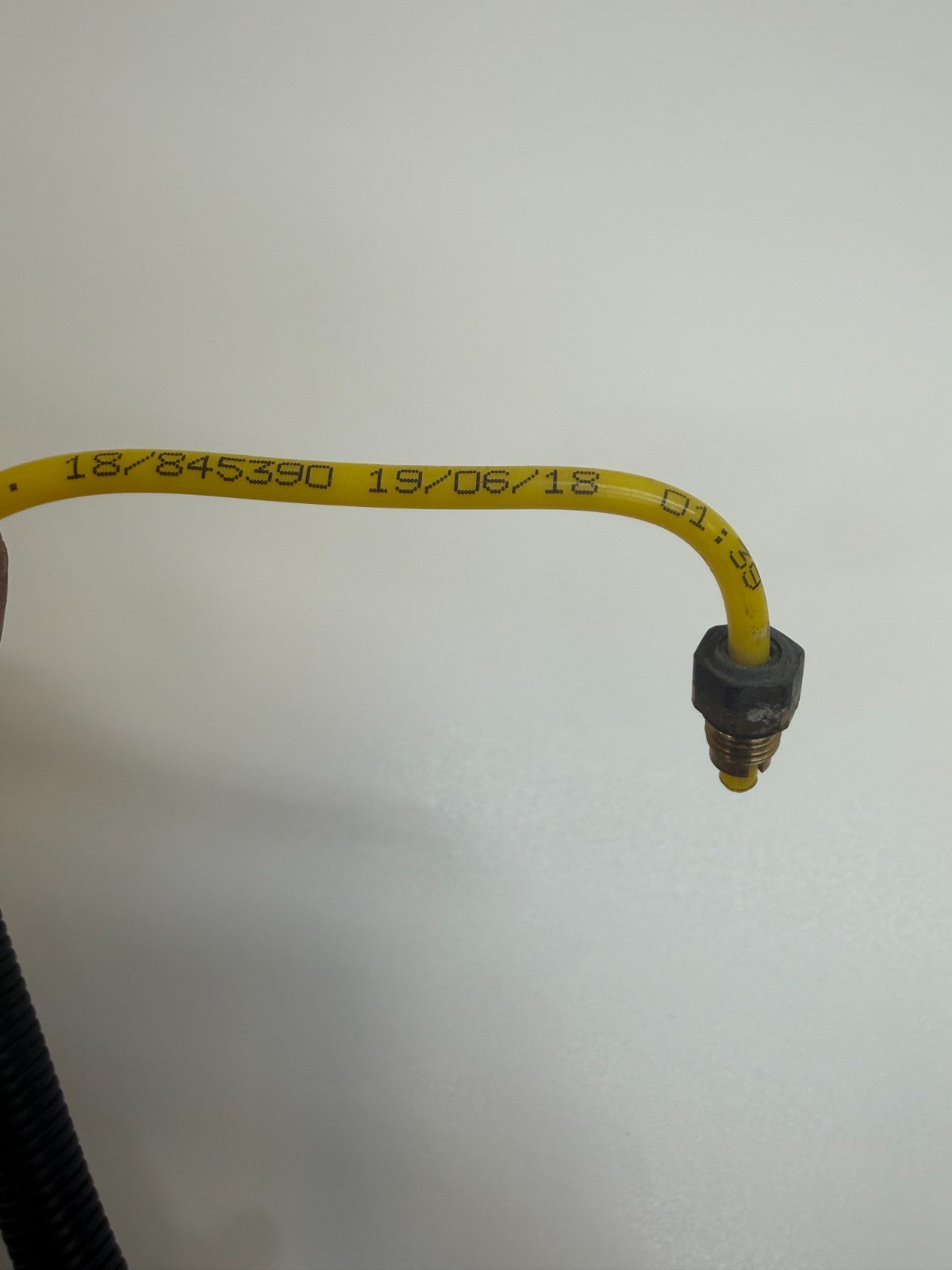 2016-2020 Tesla Model S Front Bundle Air Suspension Cable Line 1061811-00-A