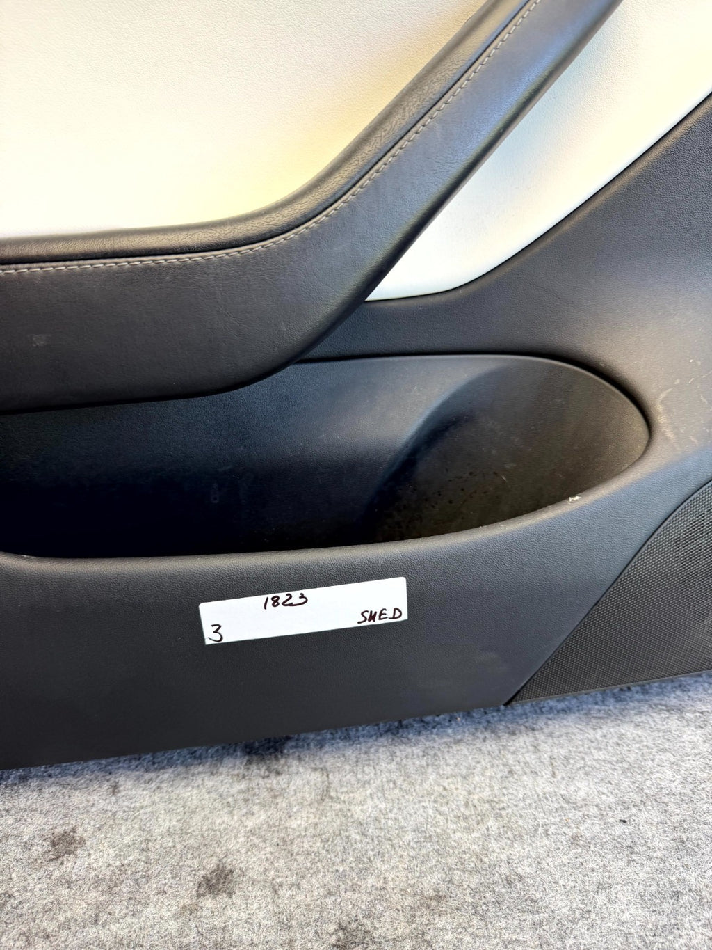 ♦️2017 - 2023 TESLA MODEL 3 FRONT LEFT SIDE DOOR PANEL TRIM OEM, 1593860-00-A