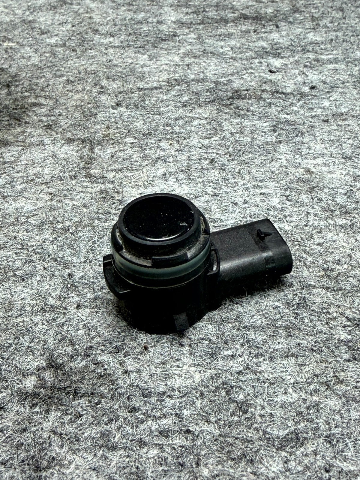 ♦️2017 – 2023 TESLA MODEL 3 BUMPER PARKING ULTRASONIC SENSOR OEM, 1127503-01-D