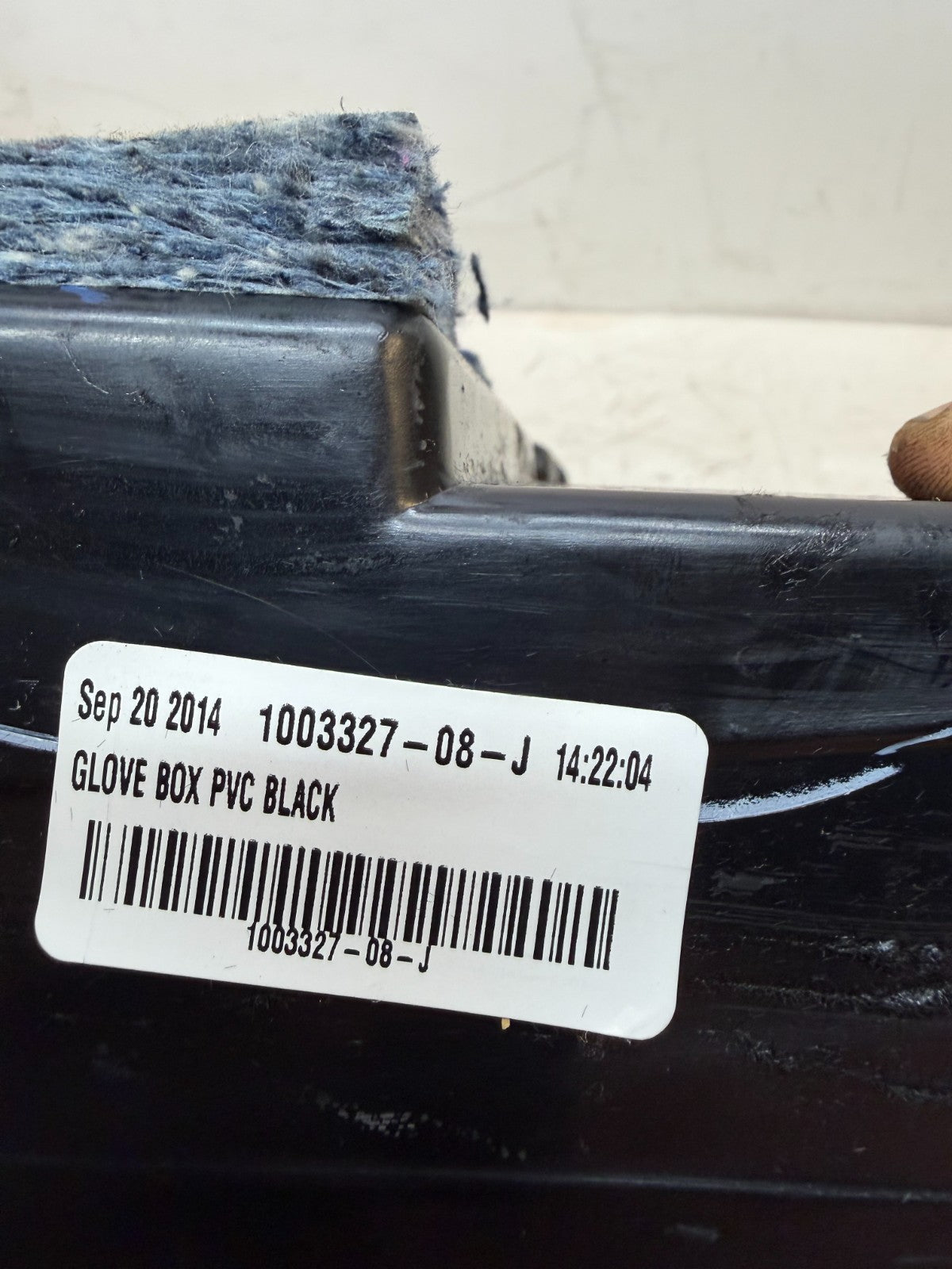 2012 - 2020 TESLA MODEL S RIGHT PASSENGER SIDE GLOVE BOX 1035104-00-A