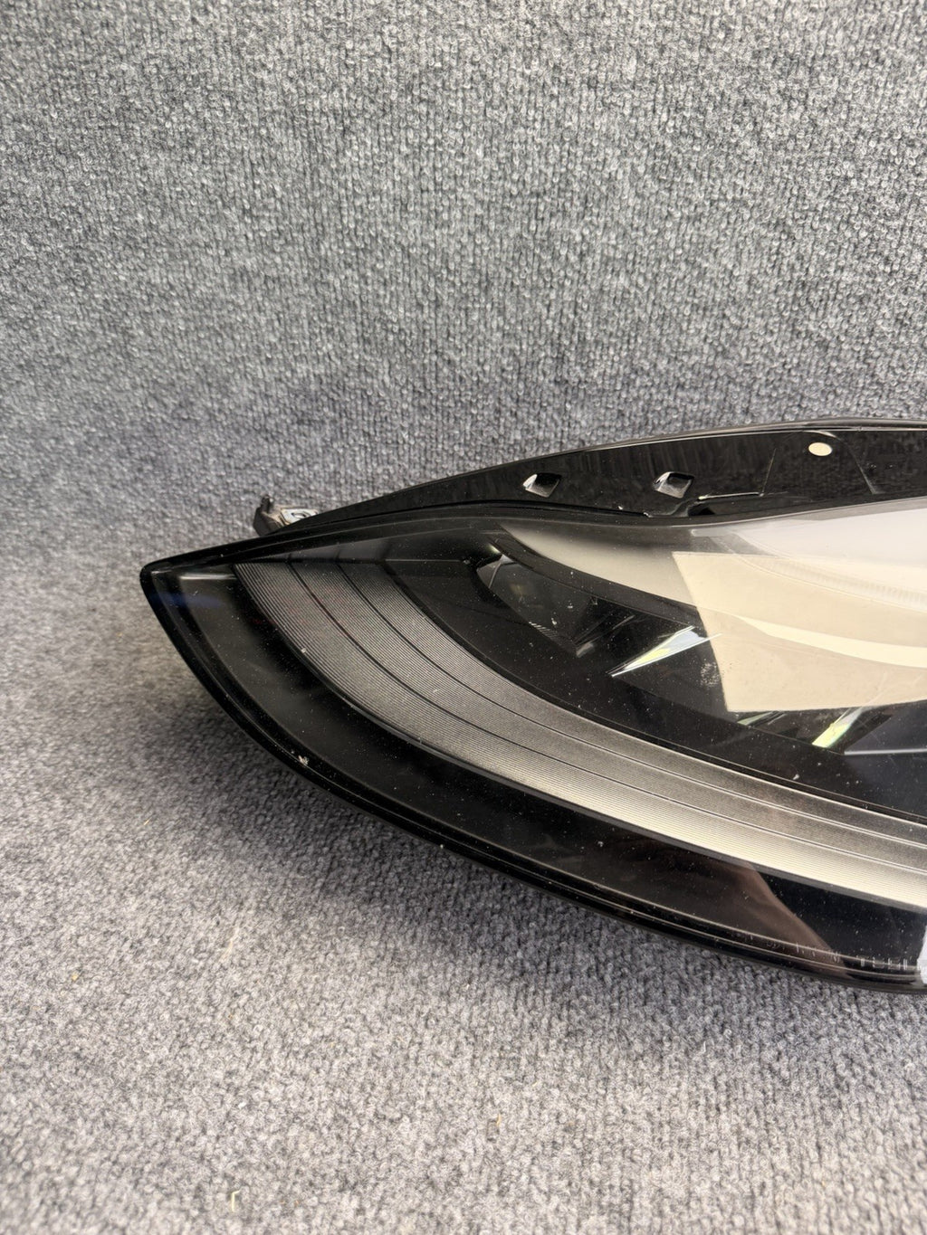 2021-2024 Tesla Model 3-Y Left Driver Matrix LED Headlight 1514952-00-D