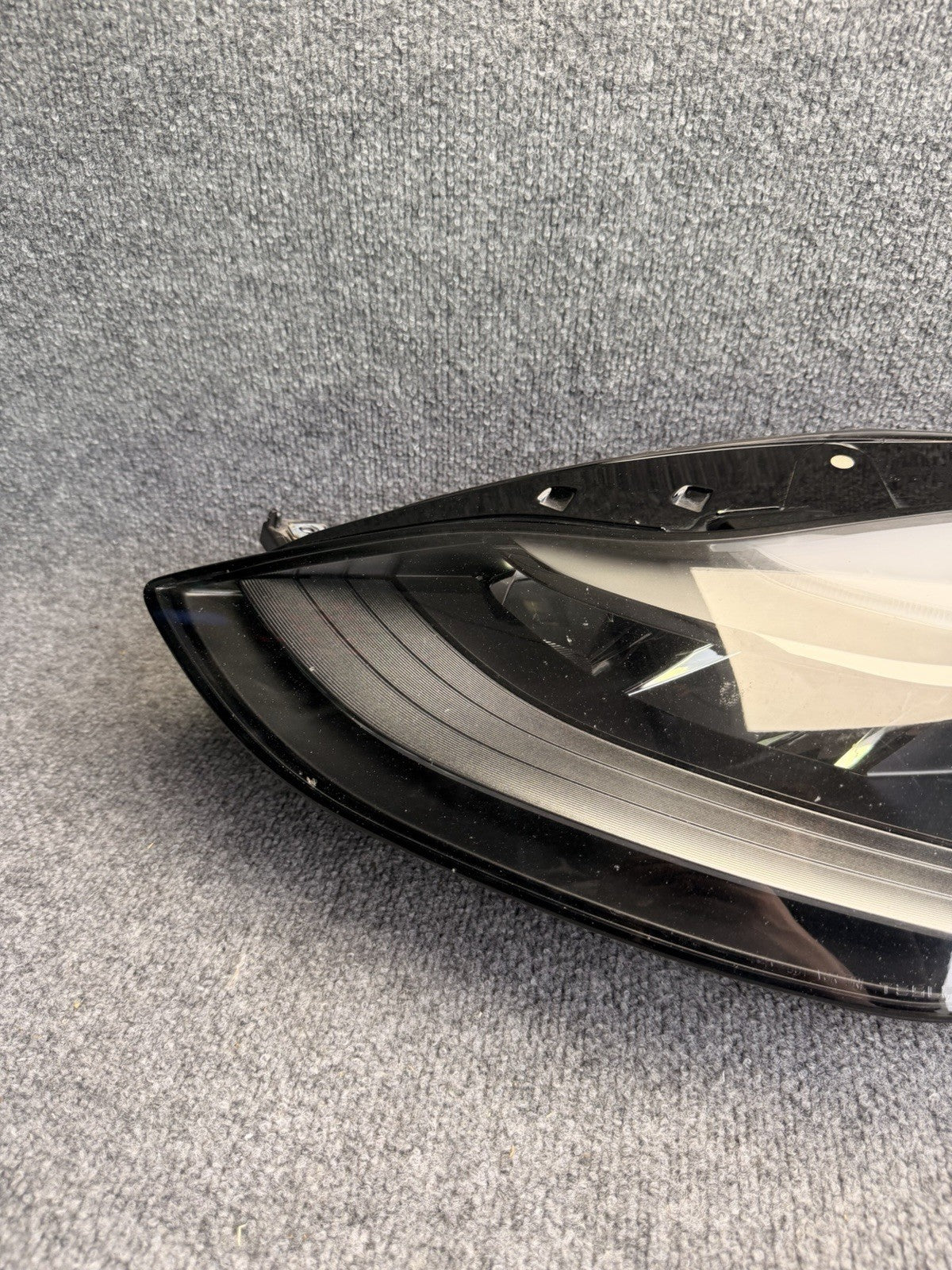 2021-2024 Tesla Model 3-Y Left Driver Matrix LED Headlight 1514952-00-D