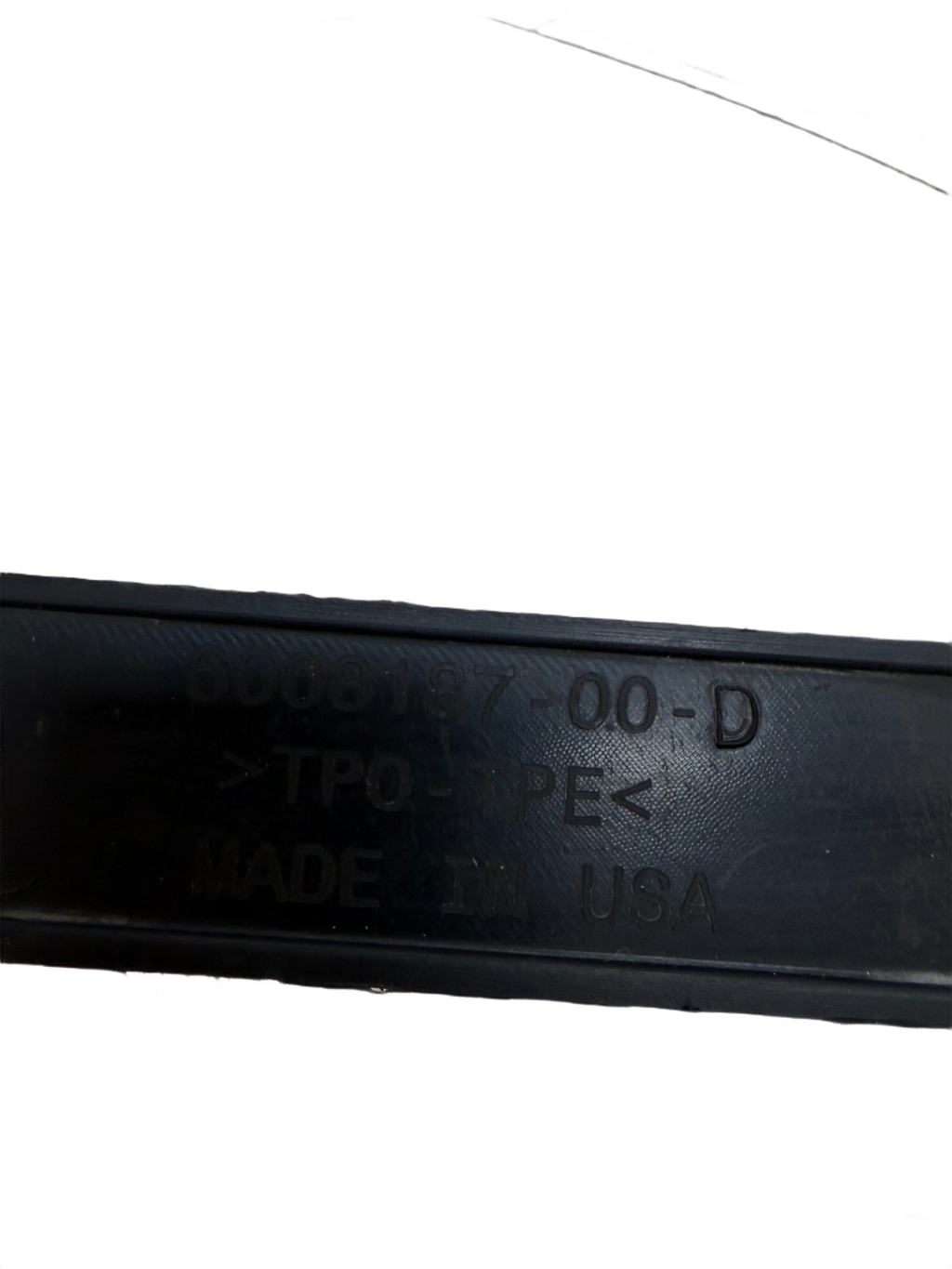 2012-2016 Tesla Model S Aero shield inner strake right 6008187-00-D