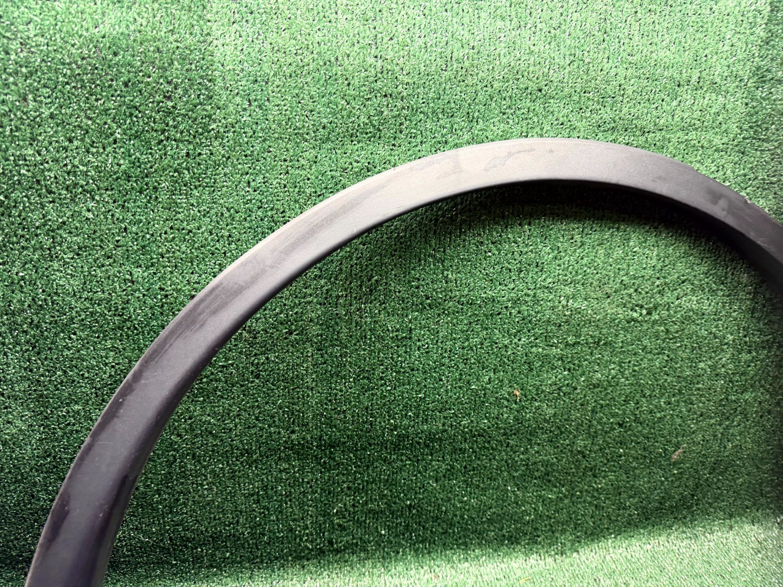 ♦️2020 - 2024 TESLA MODEL Y REAR RIGHT WHEEL FLARE GARNISH OEM, 1494164-00-B