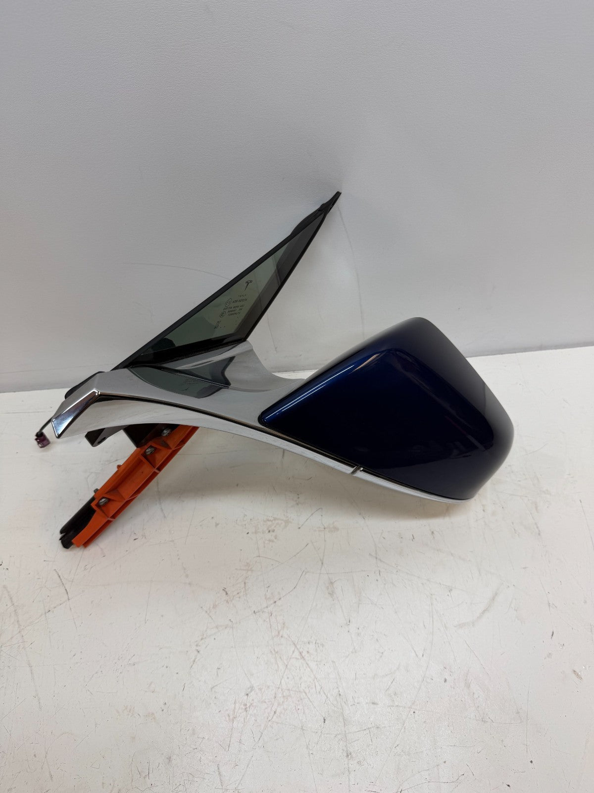 2016-2020 Tesla Model S Front Left Exterior Rear View Door Mirror 1041317-00-F